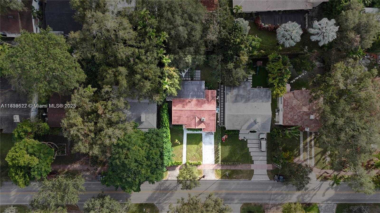 Small Image of 360 NORTH EAST 87TH ST #360, El Portal Number 24