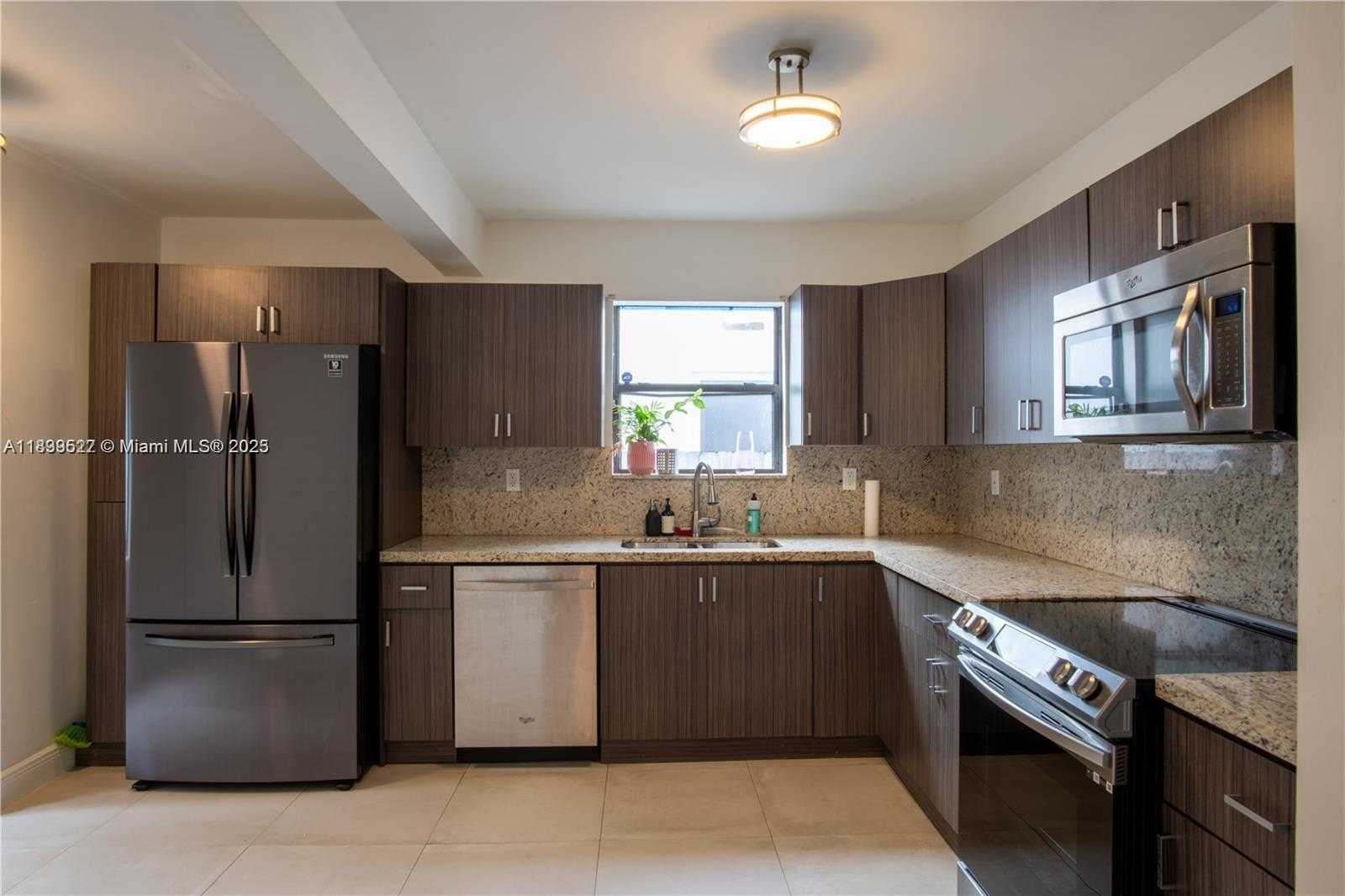 Small Image of 360 NORTH EAST 87TH ST #360, El Portal Number 8