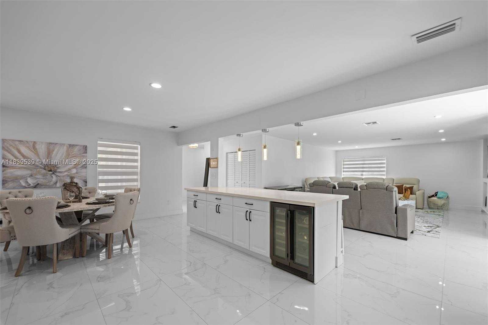 Small Image of 9720 BEL AIRE DR #N/A, Cutler Bay Number 20