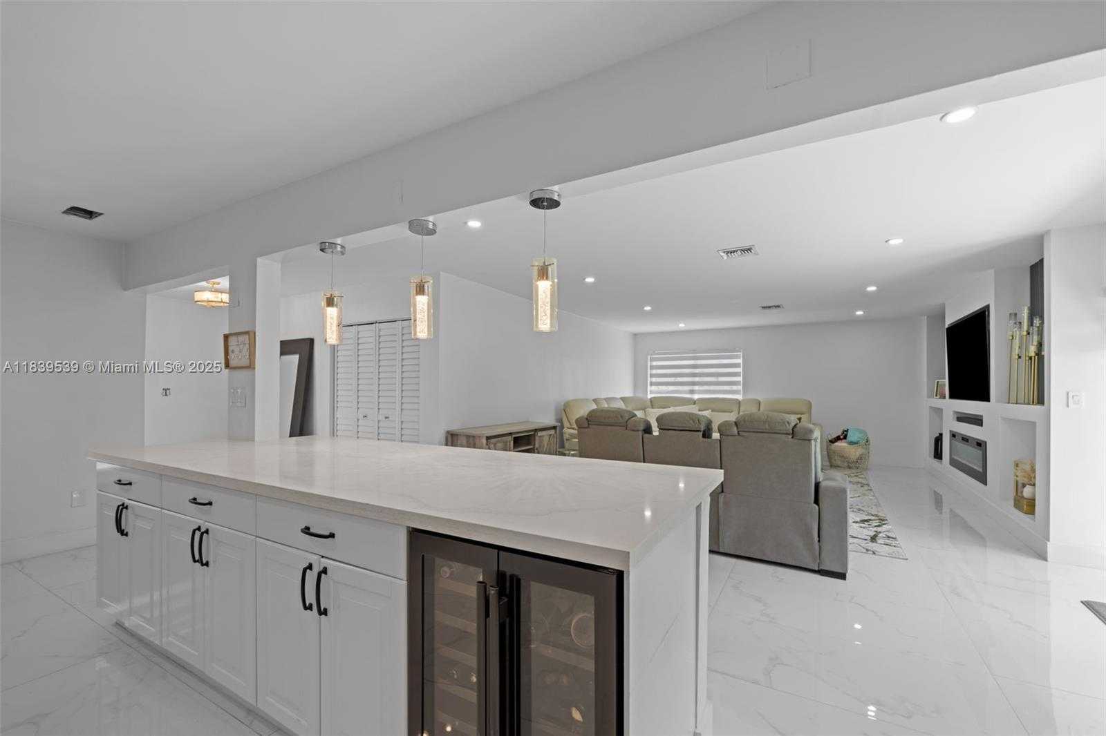 Small Image of 9720 BEL AIRE DR #N/A, Cutler Bay Number 21