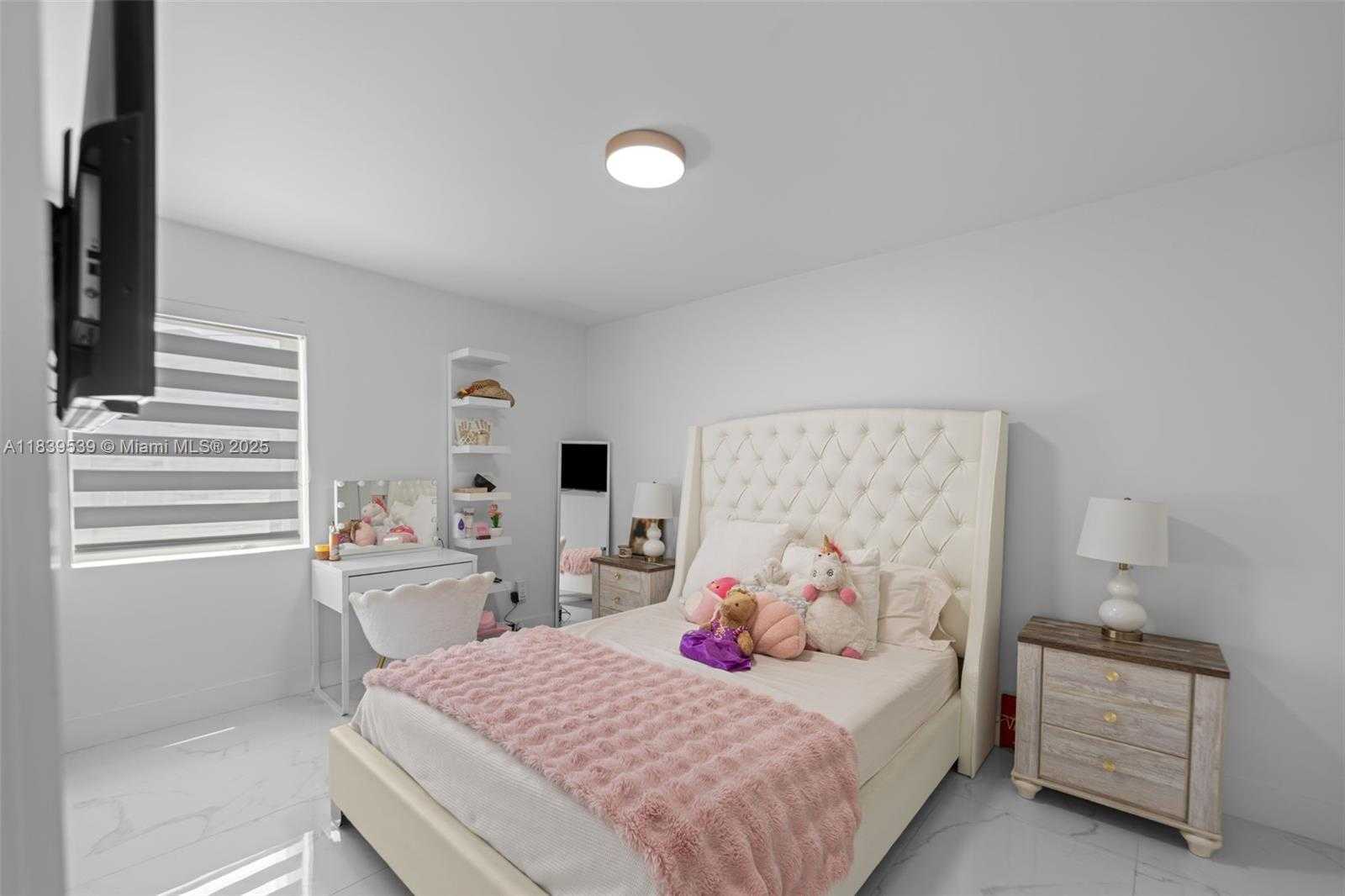 Small Image of 9720 BEL AIRE DR #N/A, Cutler Bay Number 24