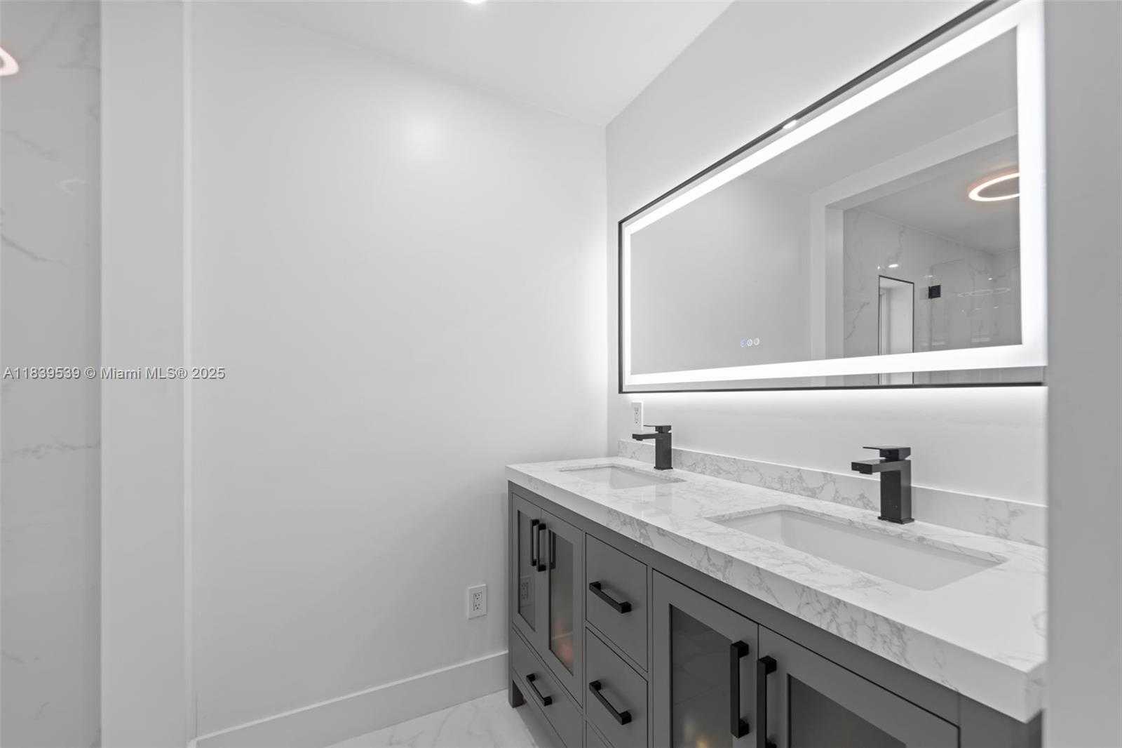Small Image of 9720 BEL AIRE DR #N/A, Cutler Bay Number 36