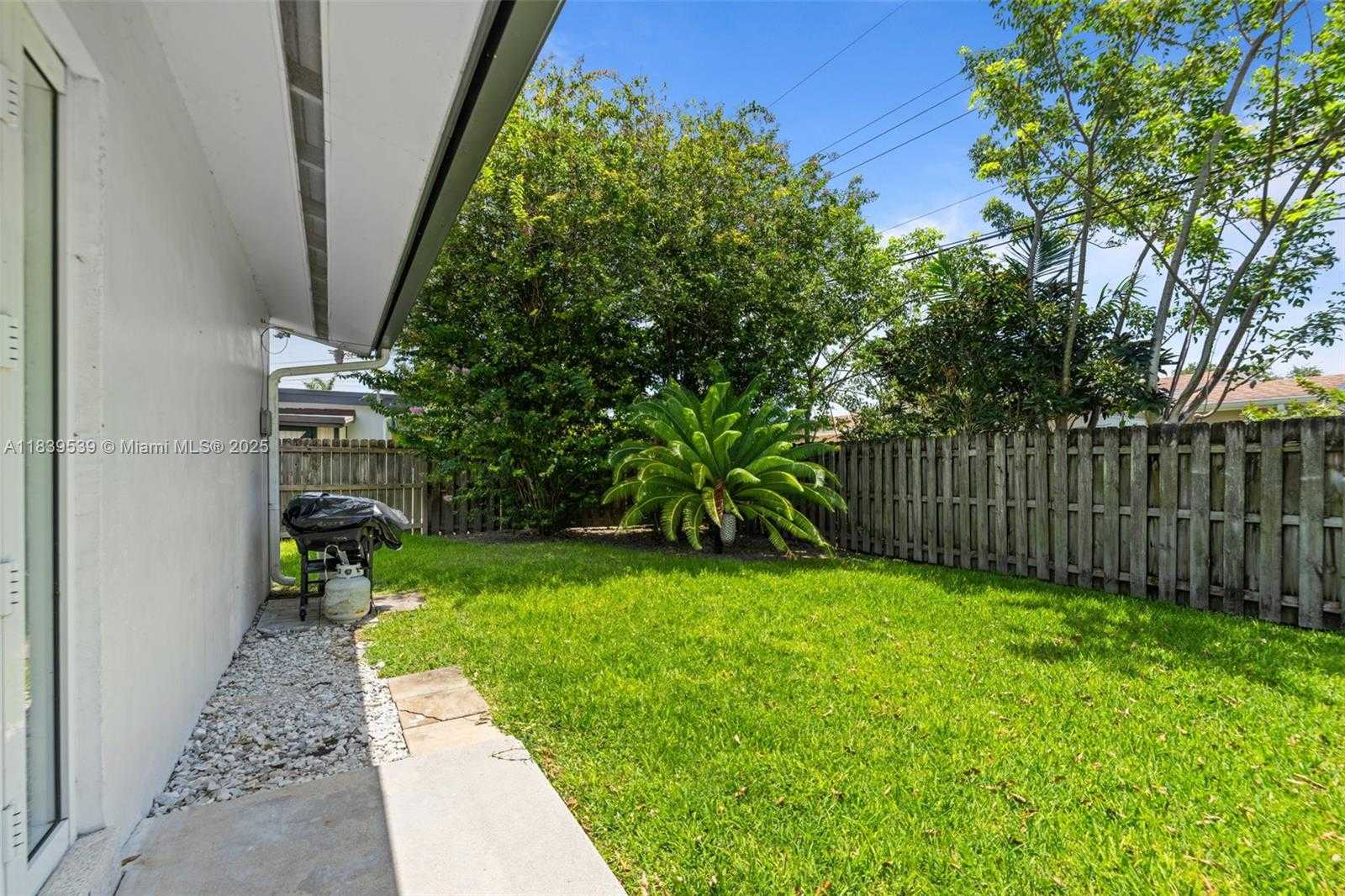 Small Image of 9720 BEL AIRE DR #N/A, Cutler Bay Number 41