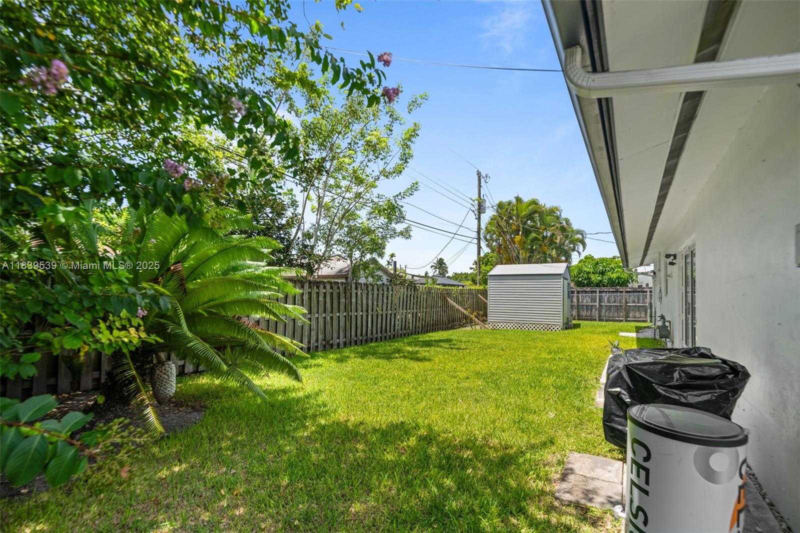Small Image of 9720 BEL AIRE DR #N/A, Cutler Bay Number 44