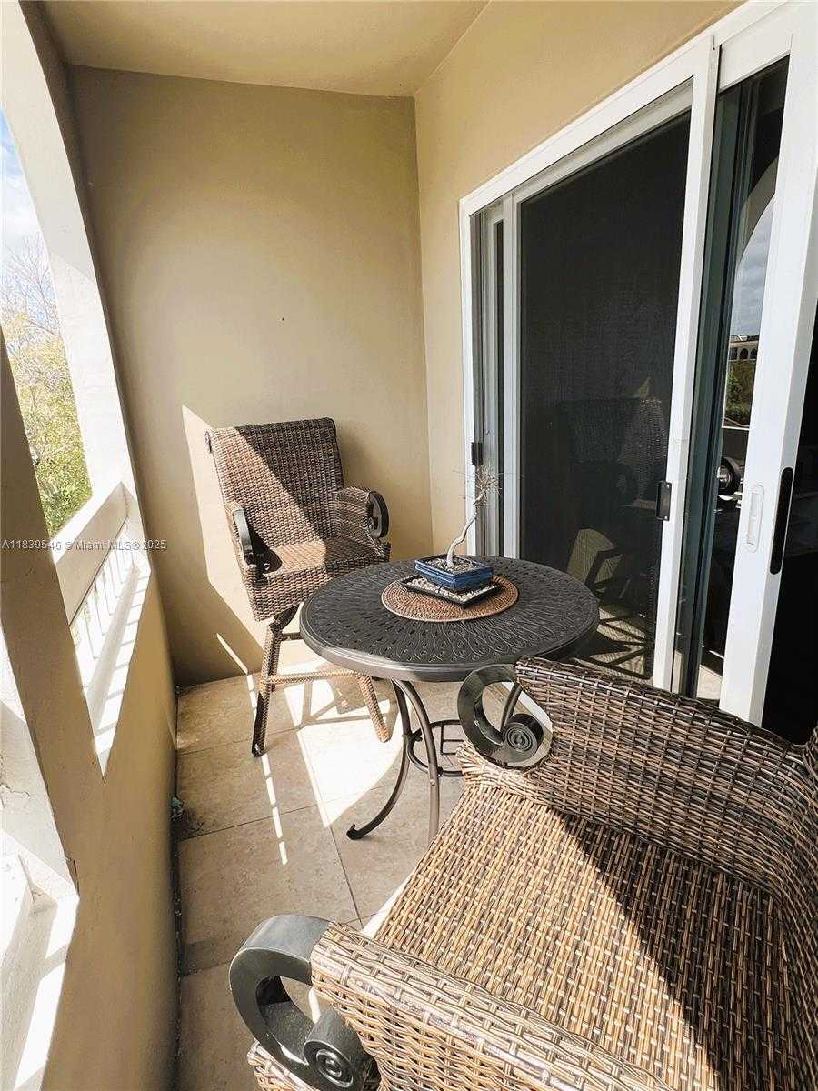 Small Image of 7705 CAMINO REAL #B 402, Miami Number 13