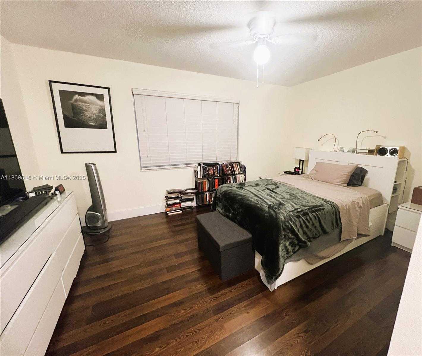 Small Image of 7705 CAMINO REAL #B 402, Miami Number 19