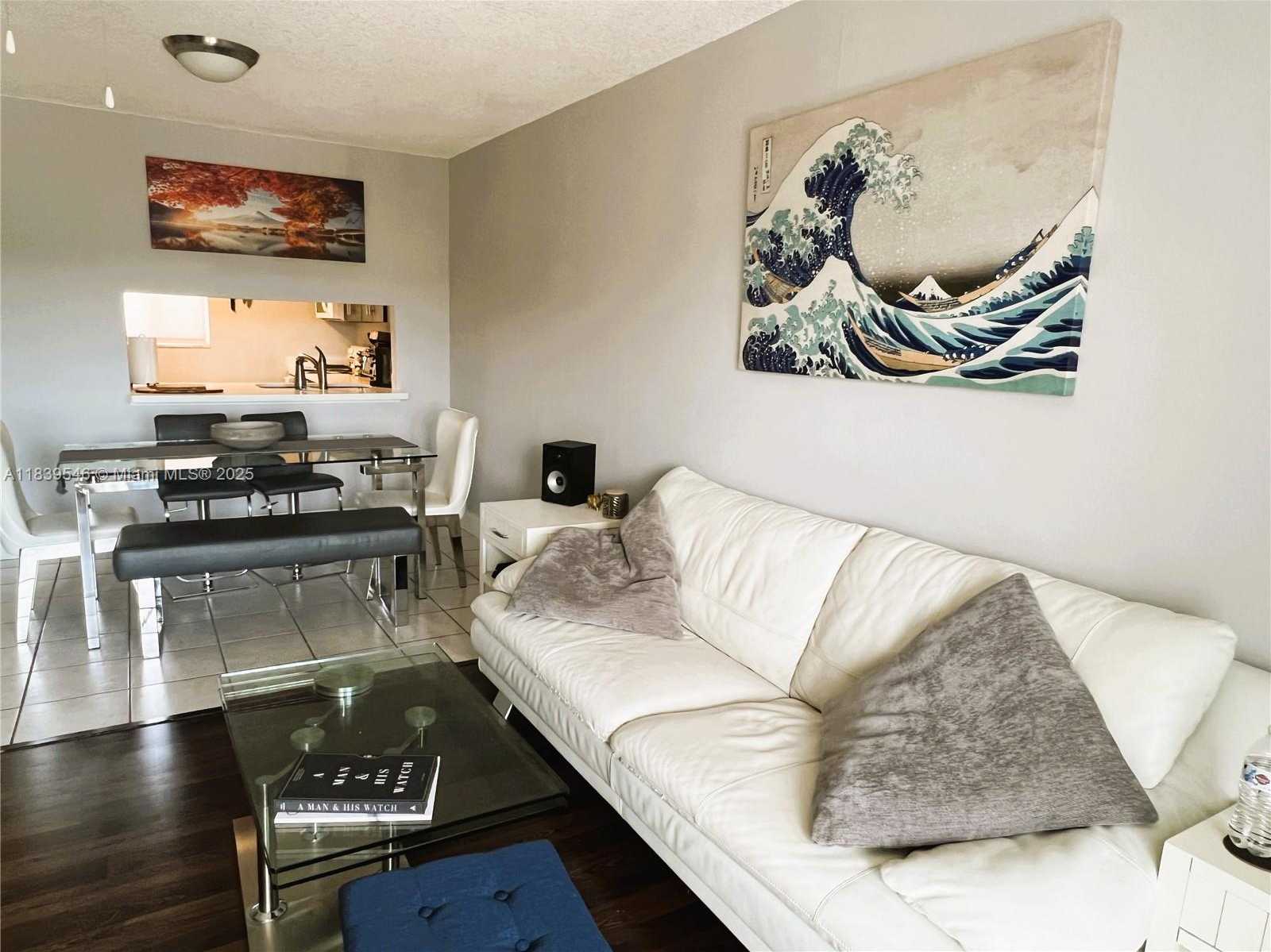 Small Image of 7705 CAMINO REAL #B 402, Miami Number 8