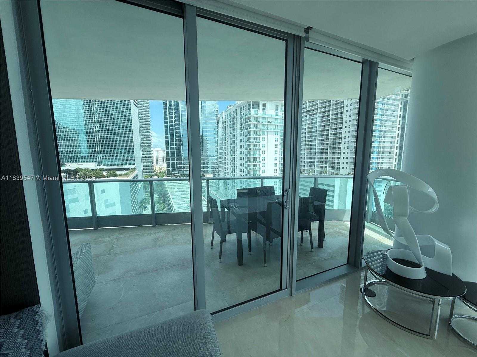 Small Image of 1331 BRICKELL BAY DR #1602, Miami Number 4