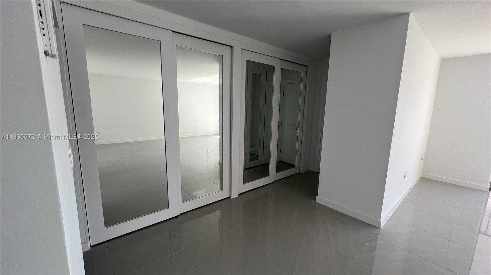 Small Image of 800 WEST AVE #832, Miami Beach Number 14