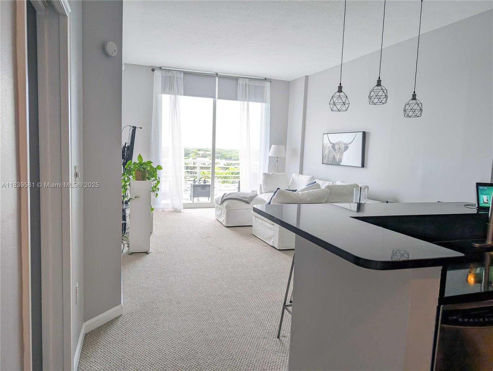 Small Image of 2775 NORTH EAST 187TH ST #PH10, Aventura Number 8