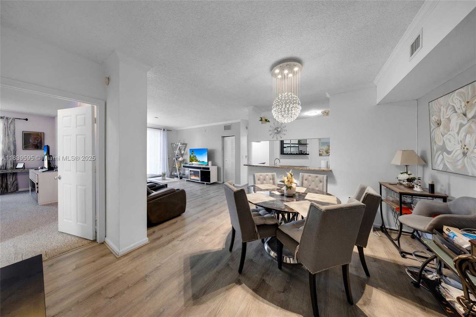 Small Image of 17150 NORTH BAY RD #2113, Sunny Isles Beach Number 18