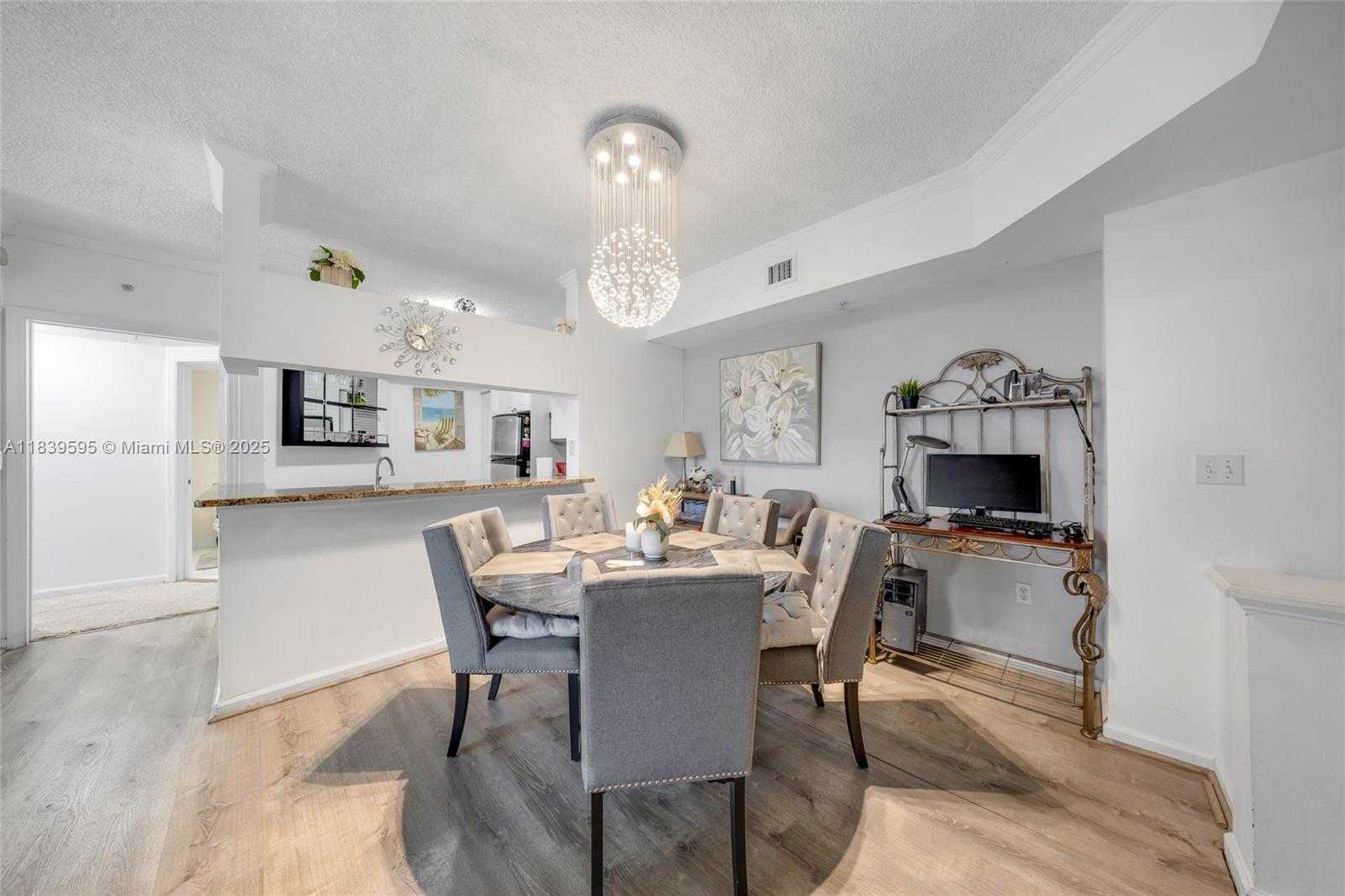 Small Image of 17150 NORTH BAY RD #2113, Sunny Isles Beach Number 19