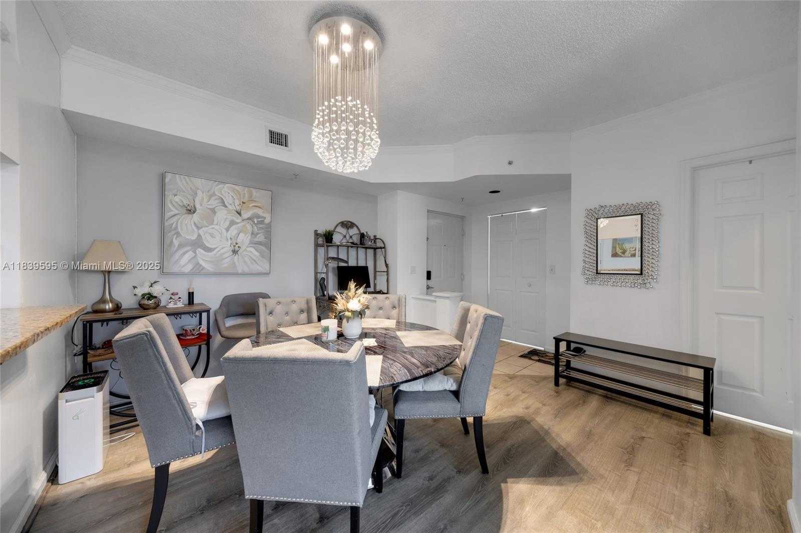 Small Image of 17150 NORTH BAY RD #2113, Sunny Isles Beach Number 20
