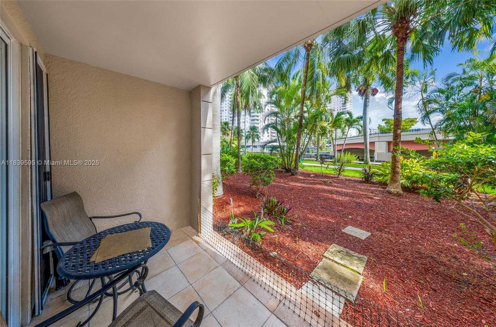 Small Image of 17150 NORTH BAY RD #2113, Sunny Isles Beach Number 5
