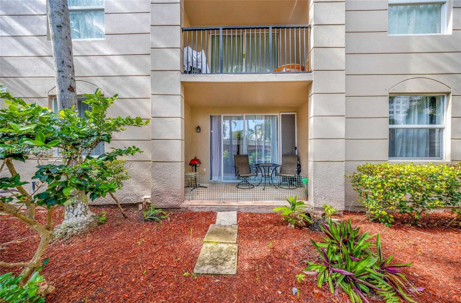 Small Image of 17150 NORTH BAY RD #2113, Sunny Isles Beach Number 7