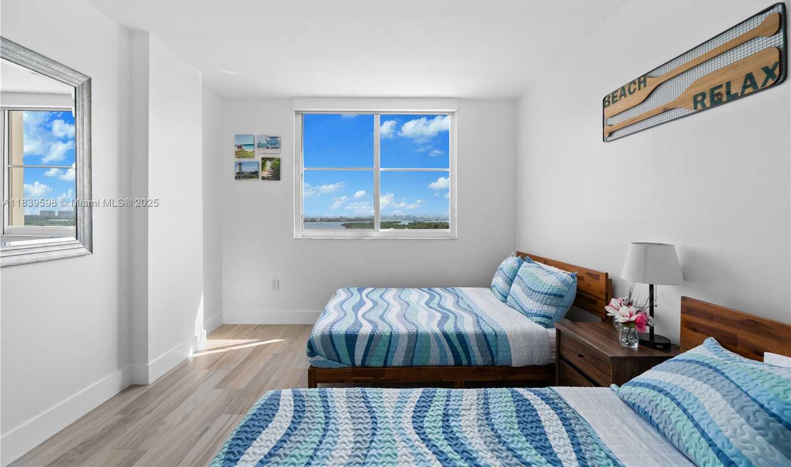 Small Image of 300 BAYVIEW DR #1510, Sunny Isles Beach Number 16