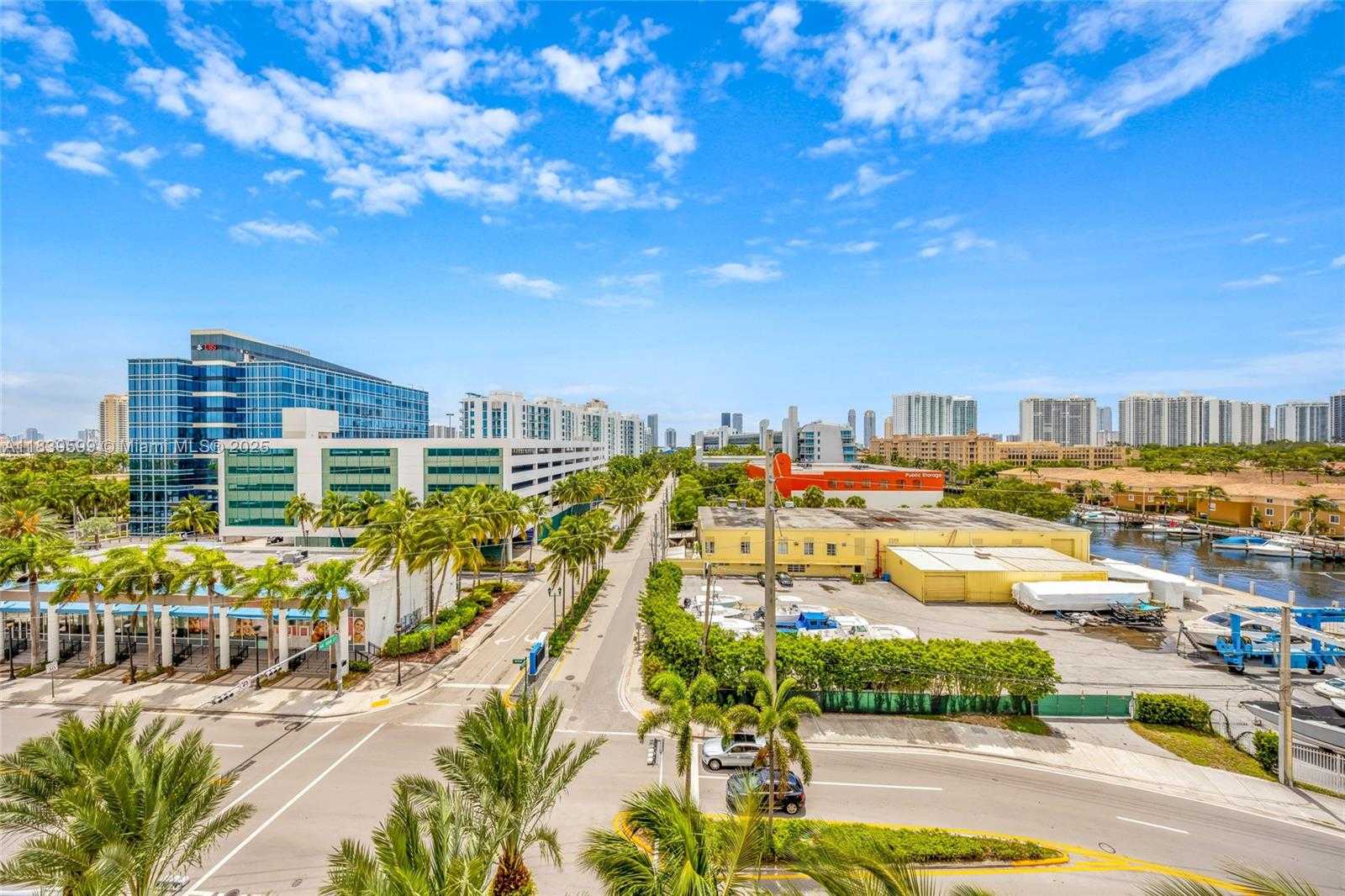 Small Image of 18800 NORTH EAST 29TH AVE #712, Aventura Number 7