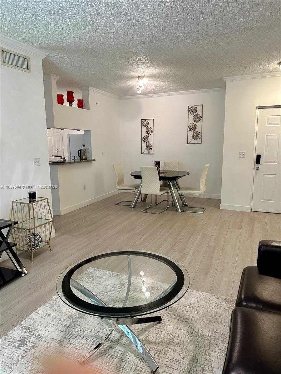Small Image of 17100 NORTH BAY RD #1209, Sunny Isles Beach Number 5