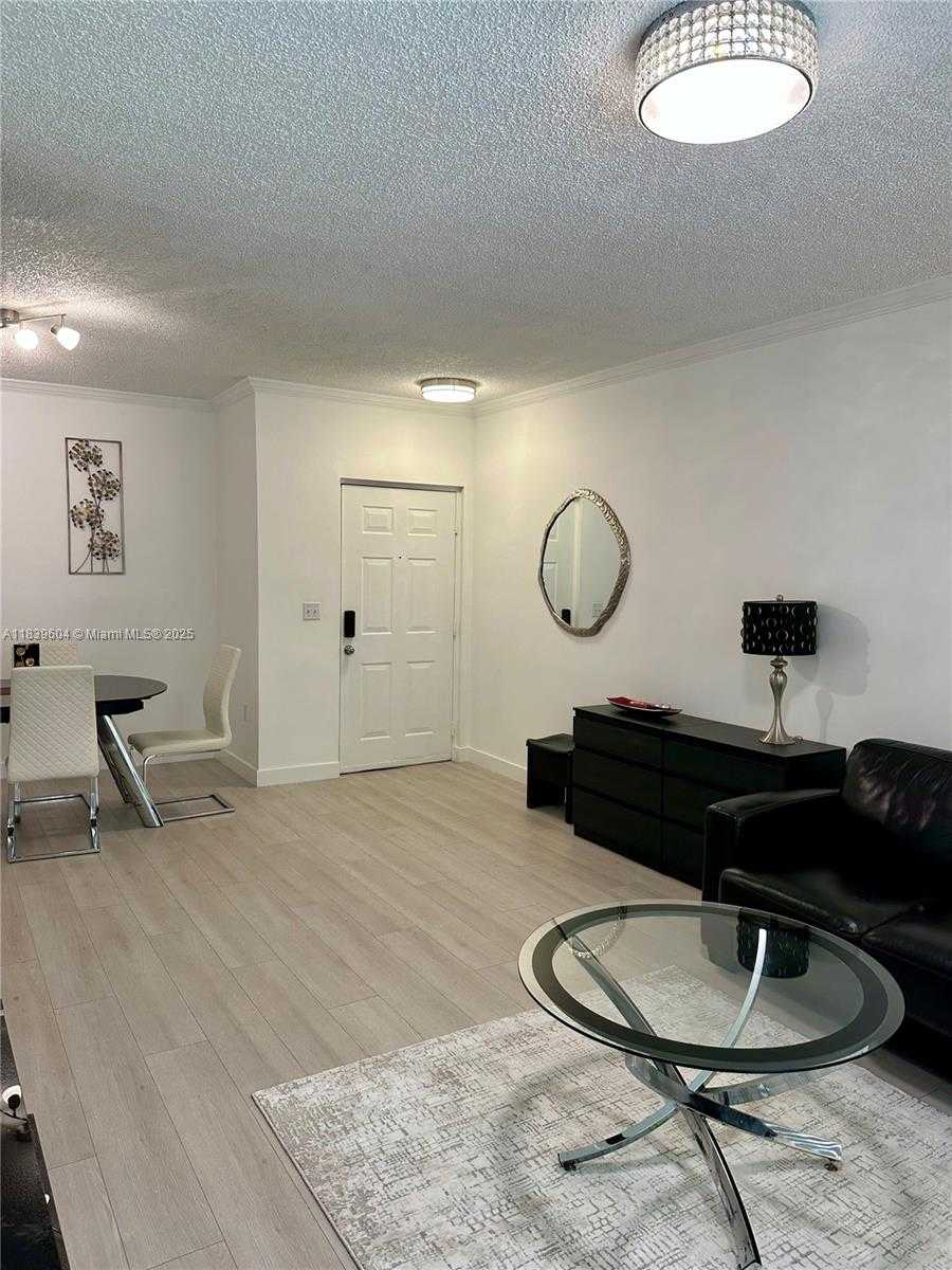 Small Image of 17100 NORTH BAY RD #1209, Sunny Isles Beach Number 7
