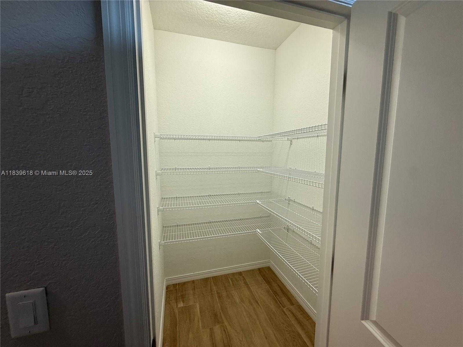 Small Image of 8112 NORTH WEST 78TH ST #8112, Tamarac Number 18