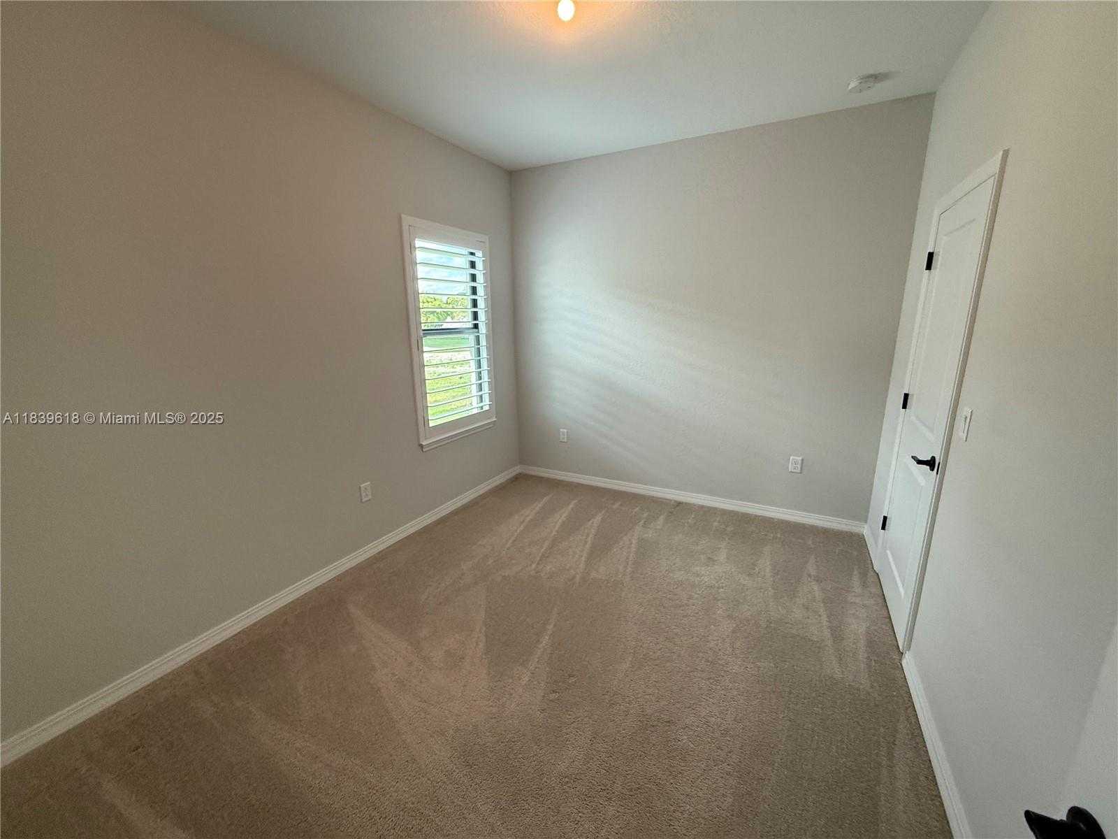 Small Image of 8112 NORTH WEST 78TH ST #8112, Tamarac Number 32