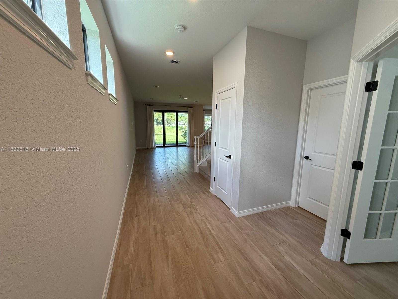Small Image of 8112 NORTH WEST 78TH ST #8112, Tamarac Number 9
