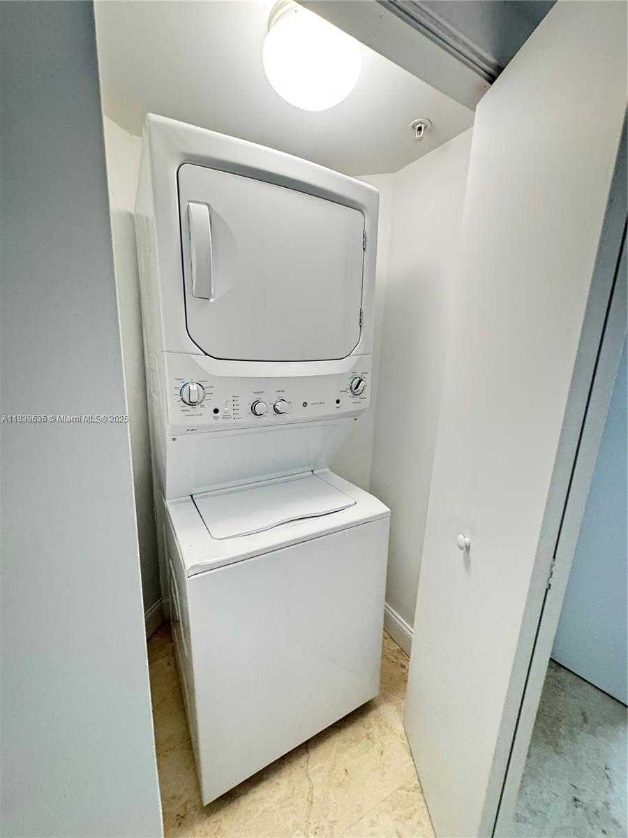 Small Image of 16699 COLLINS AVE #1801, Sunny Isles Beach Number 10