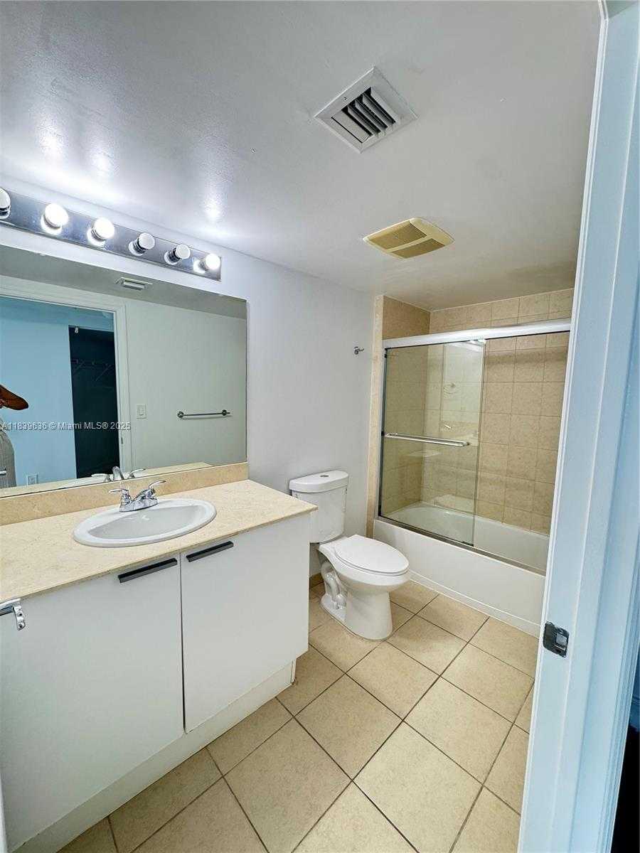 Small Image of 16699 COLLINS AVE #1801, Sunny Isles Beach Number 8