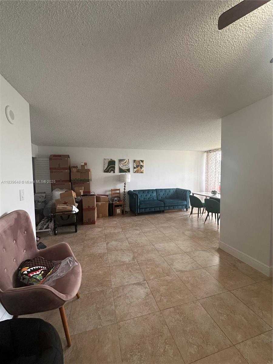 Small Image of 17021 NORTH BAY RD #710, Sunny Isles Beach Number 11
