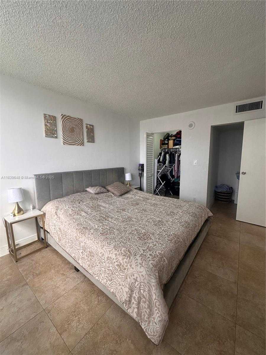 Small Image of 17021 NORTH BAY RD #710, Sunny Isles Beach Number 17