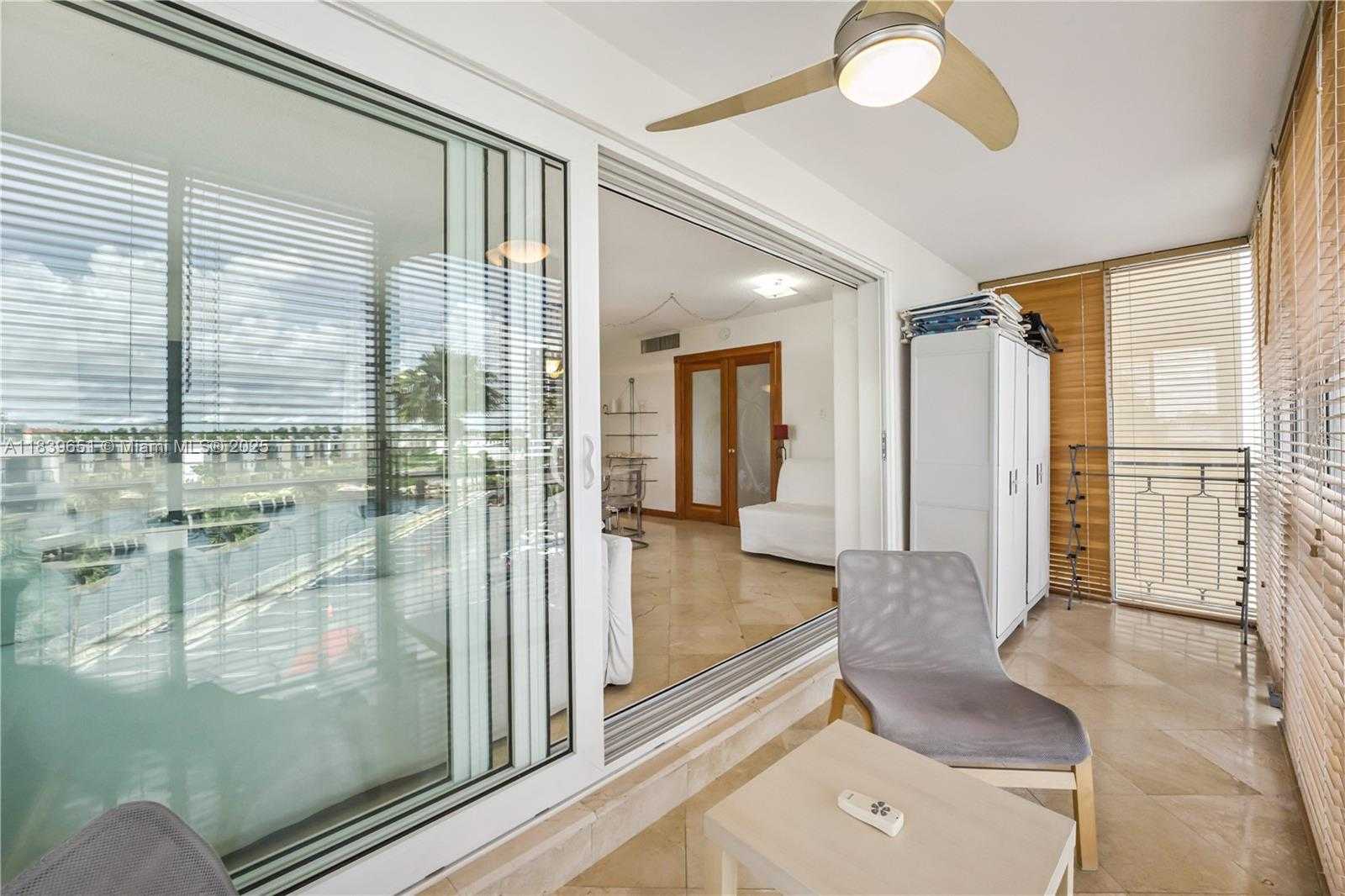 Small Image of 11111 BISCAYNE BLVD #4H, Miami Number 16