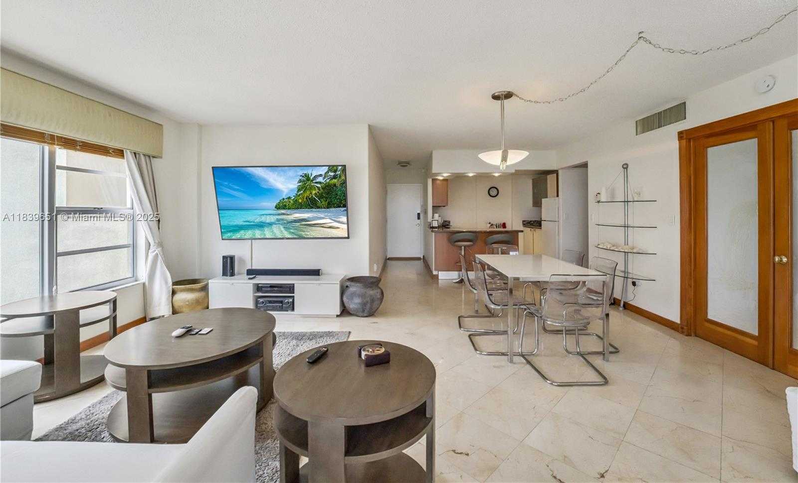 Small Image of 11111 BISCAYNE BLVD #4H, Miami Number 6