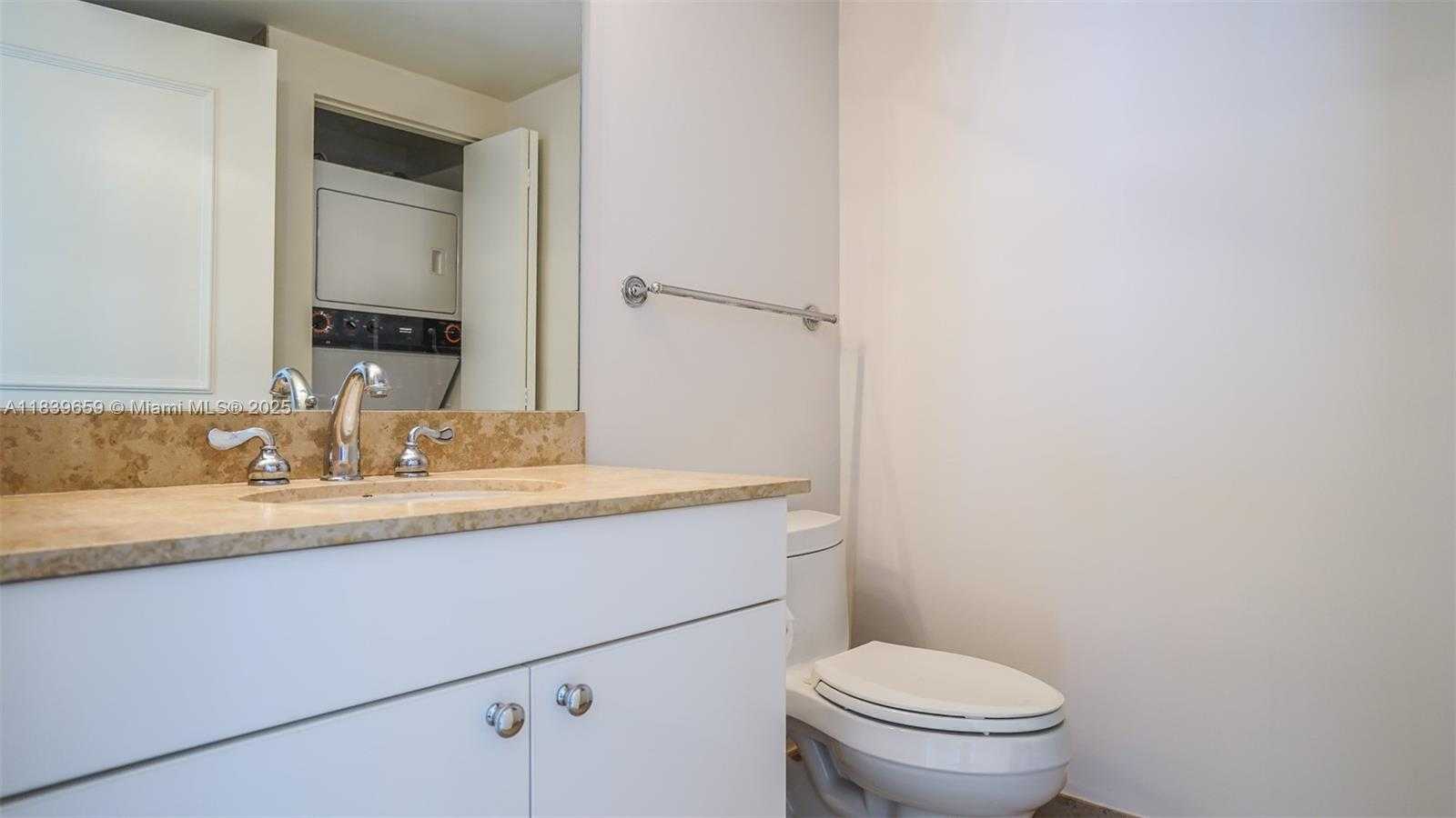 Small Image of 4779 COLLINS AVE #2901, Miami Beach Number 18