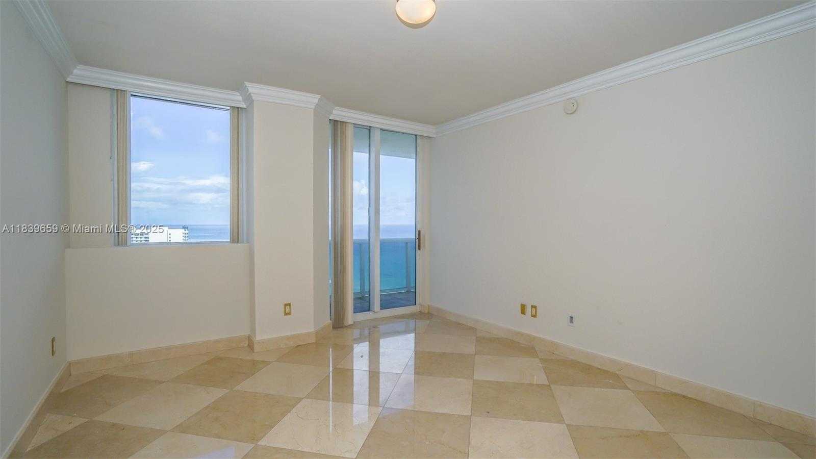 Small Image of 4779 COLLINS AVE #2901, Miami Beach Number 27