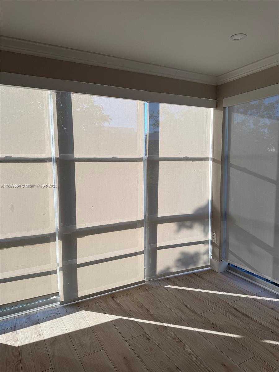 Small Image of 200 177TH DR #407, Sunny Isles Beach Number 15