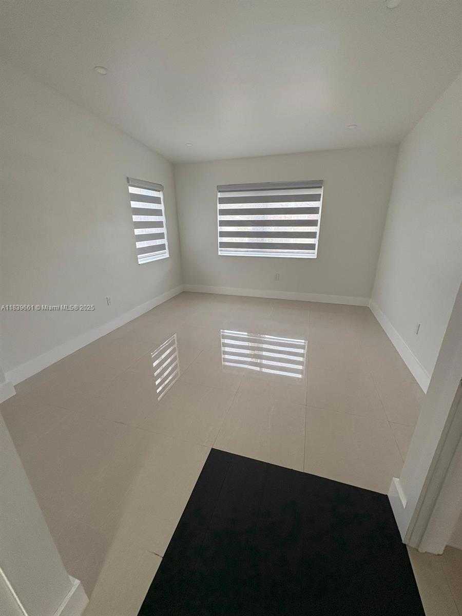 Small Image of 3421 NORTH WEST 177TH TER #1, Miami Gardens Number 10