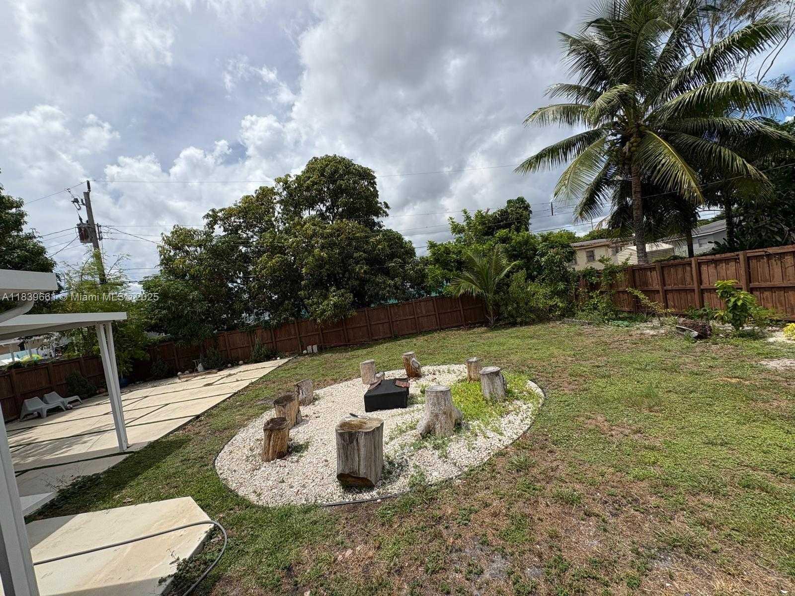 Small Image of 3421 NORTH WEST 177TH TER #1, Miami Gardens Number 13