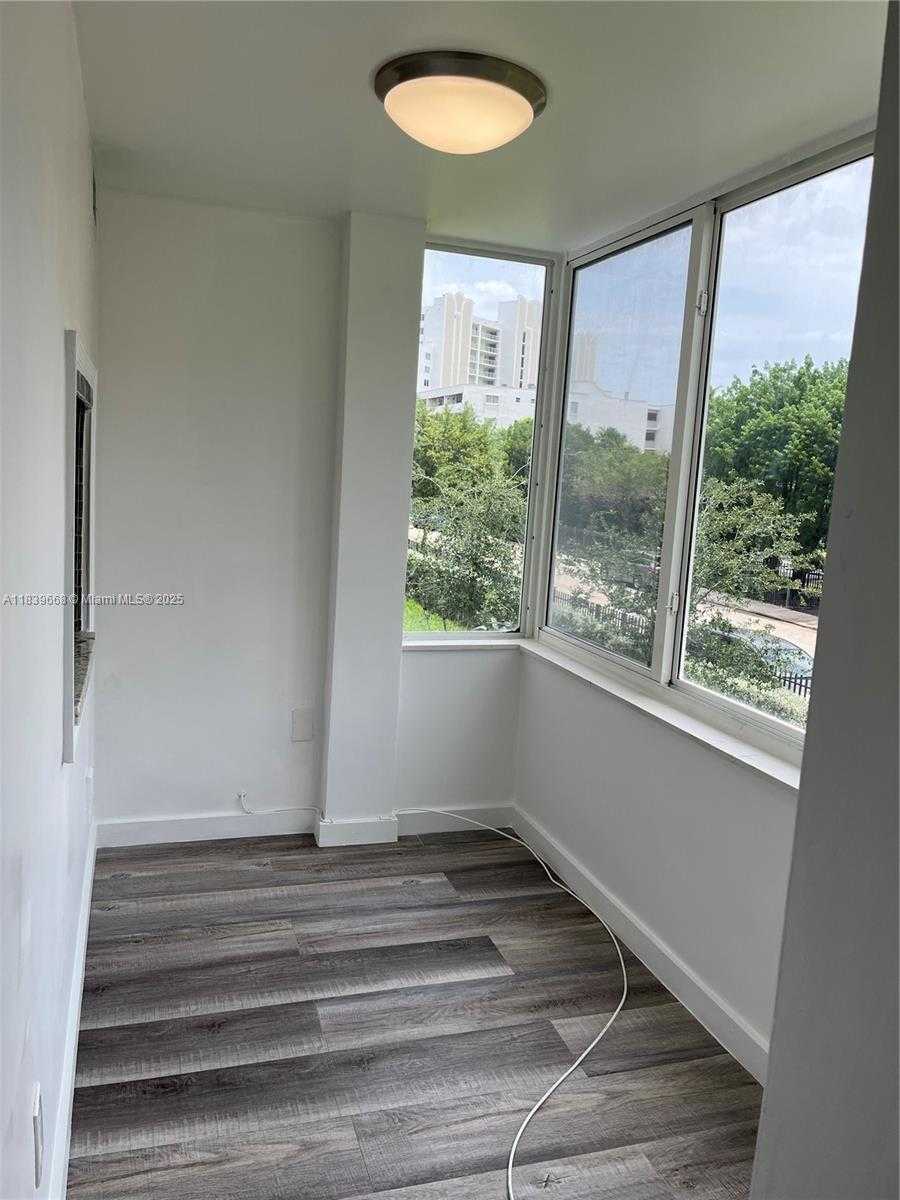 Small Image of 250 180TH DR #205, Sunny Isles Beach Number 7