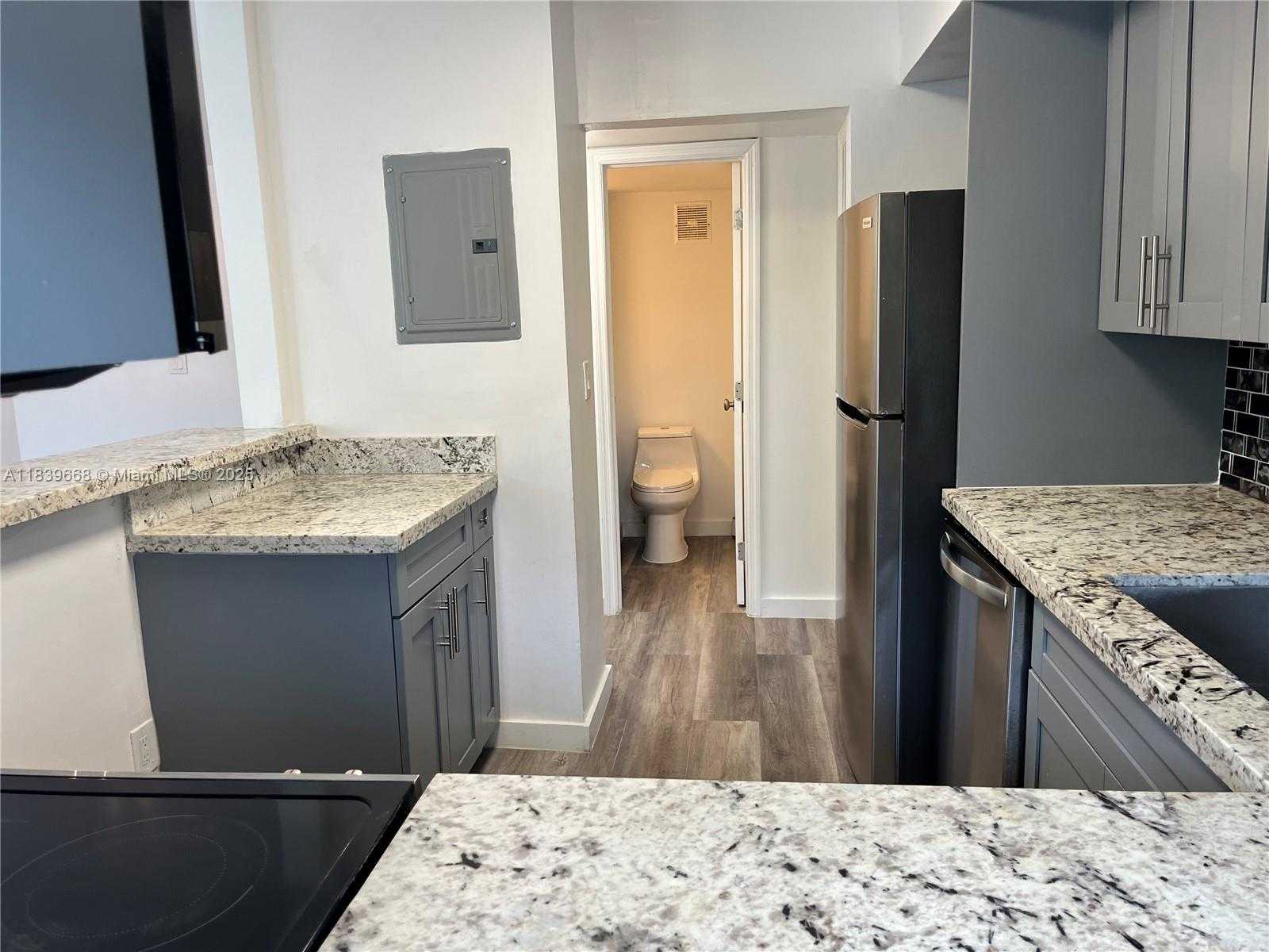 Small Image of 250 180TH DR #205, Sunny Isles Beach Number 8