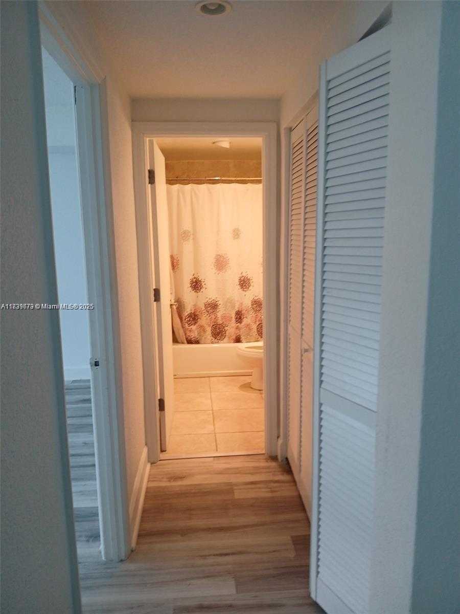 Small Image of 7501 EAST TREASURE DR #6T, North Bay Village Number 9
