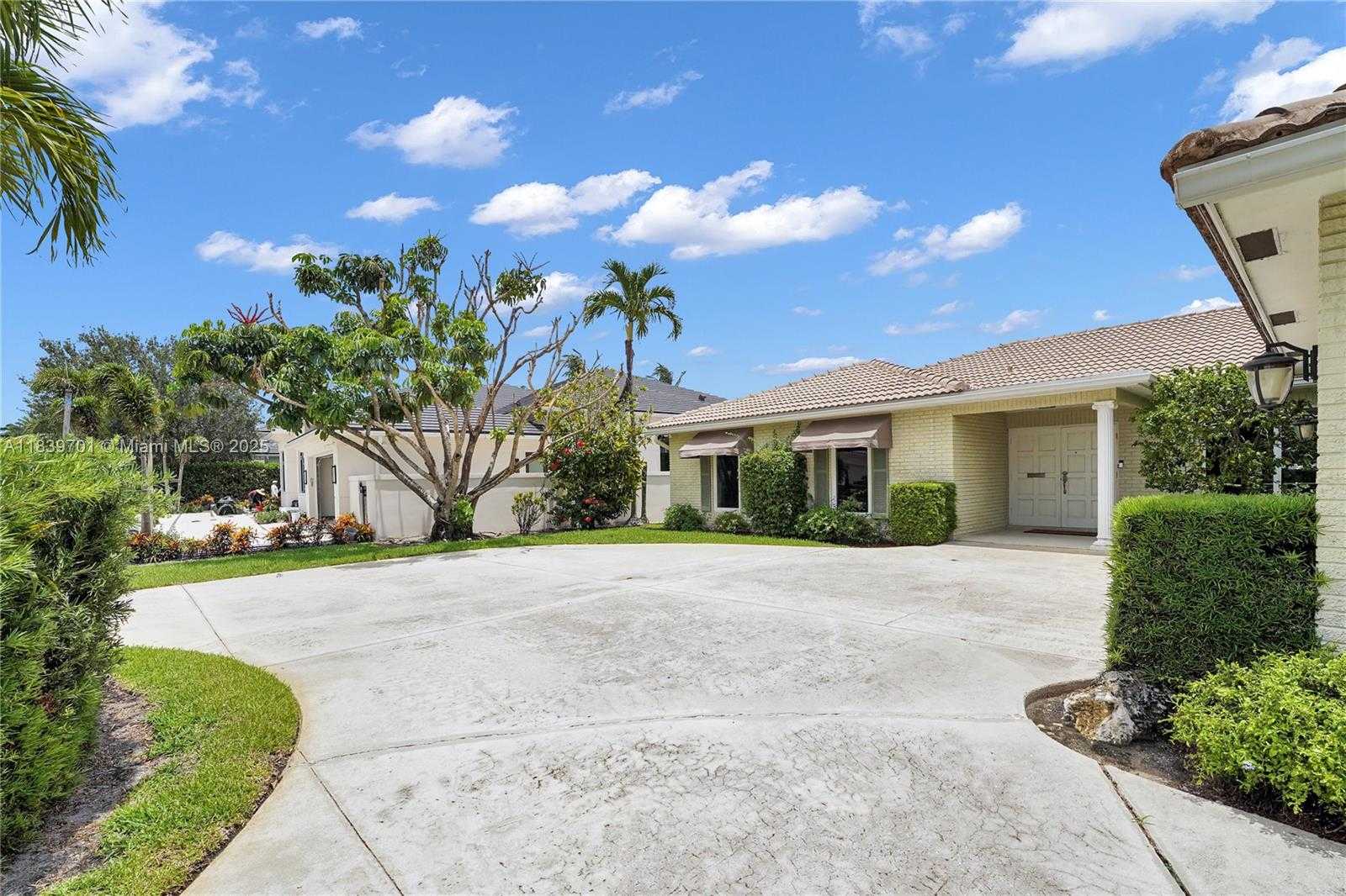 Small Image of 2366 EAST SILVER PALM RD, Boca Raton Number 4