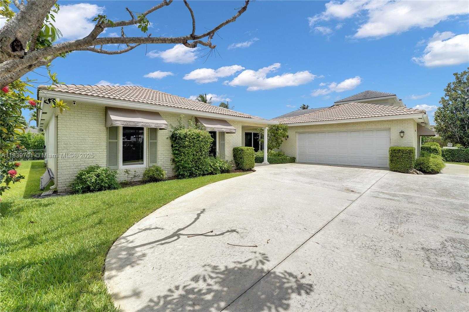 Small Image of 2366 EAST SILVER PALM RD, Boca Raton Number 7