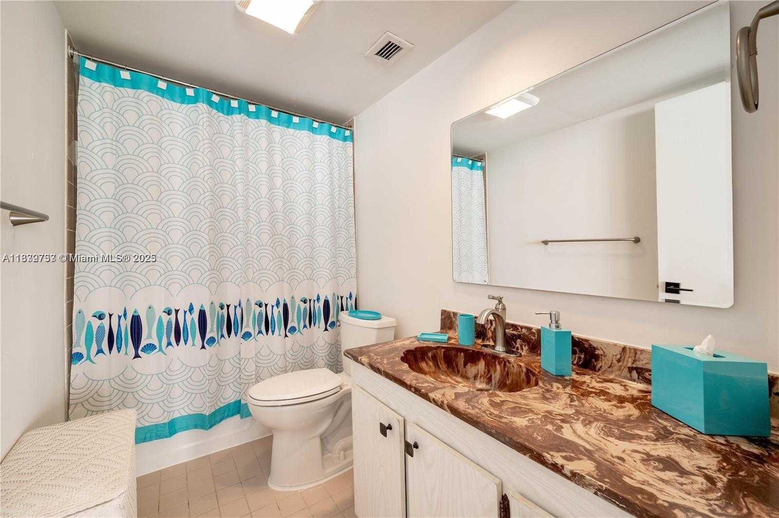 Small Image of 1925 BRICKELL AVE #D404, Miami Number 13