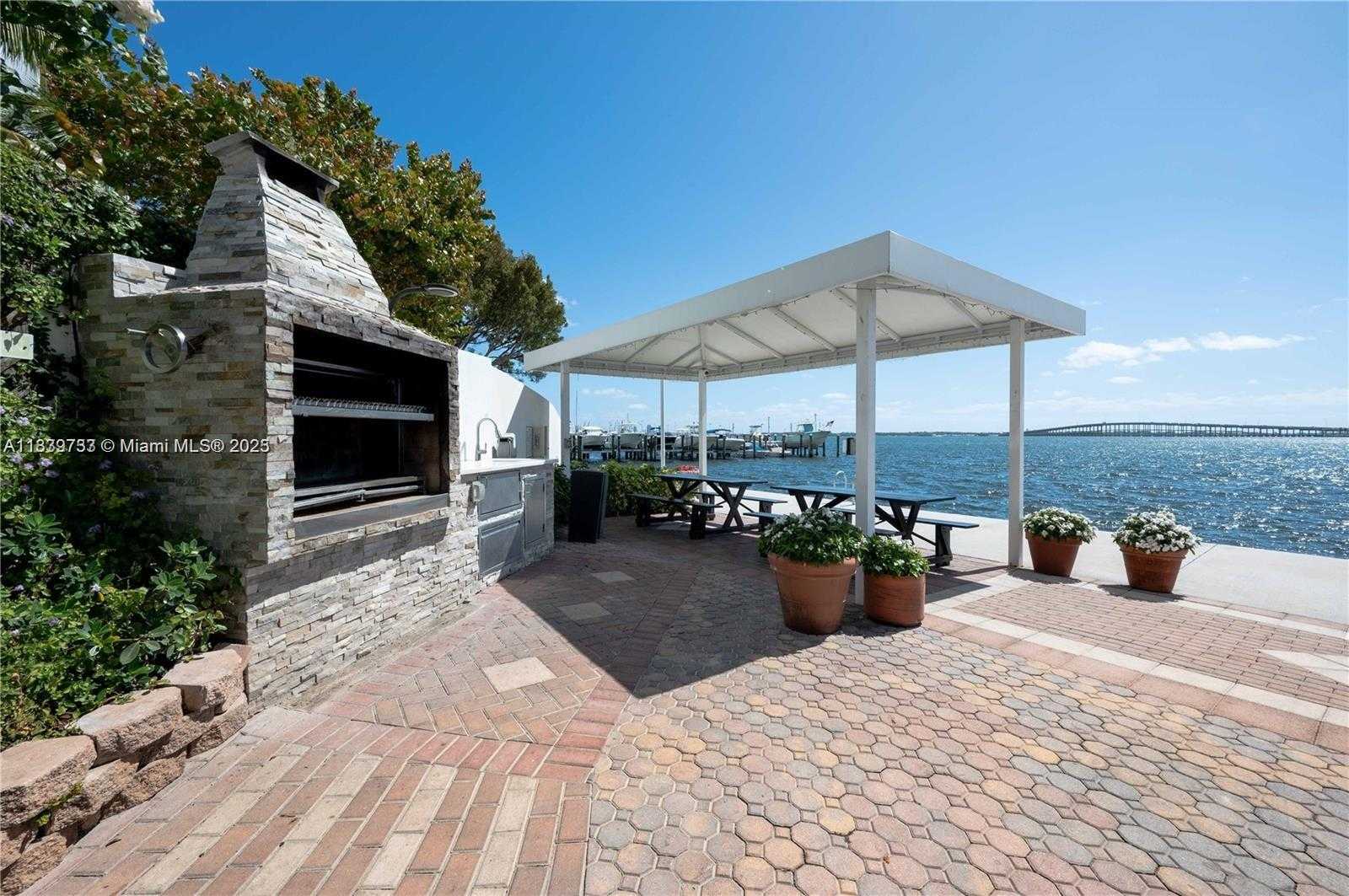 Small Image of 1925 BRICKELL AVE #D404, Miami Number 18