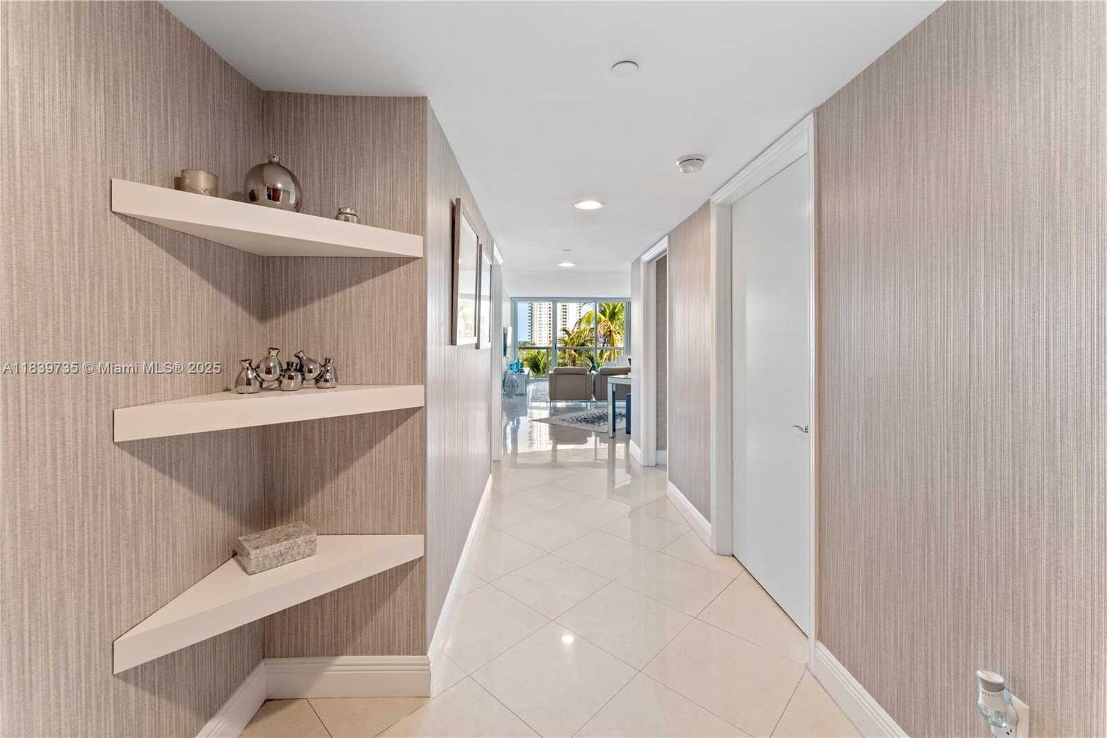 Small Image of 16500 COLLINS AVE #653, Sunny Isles Beach Number 10