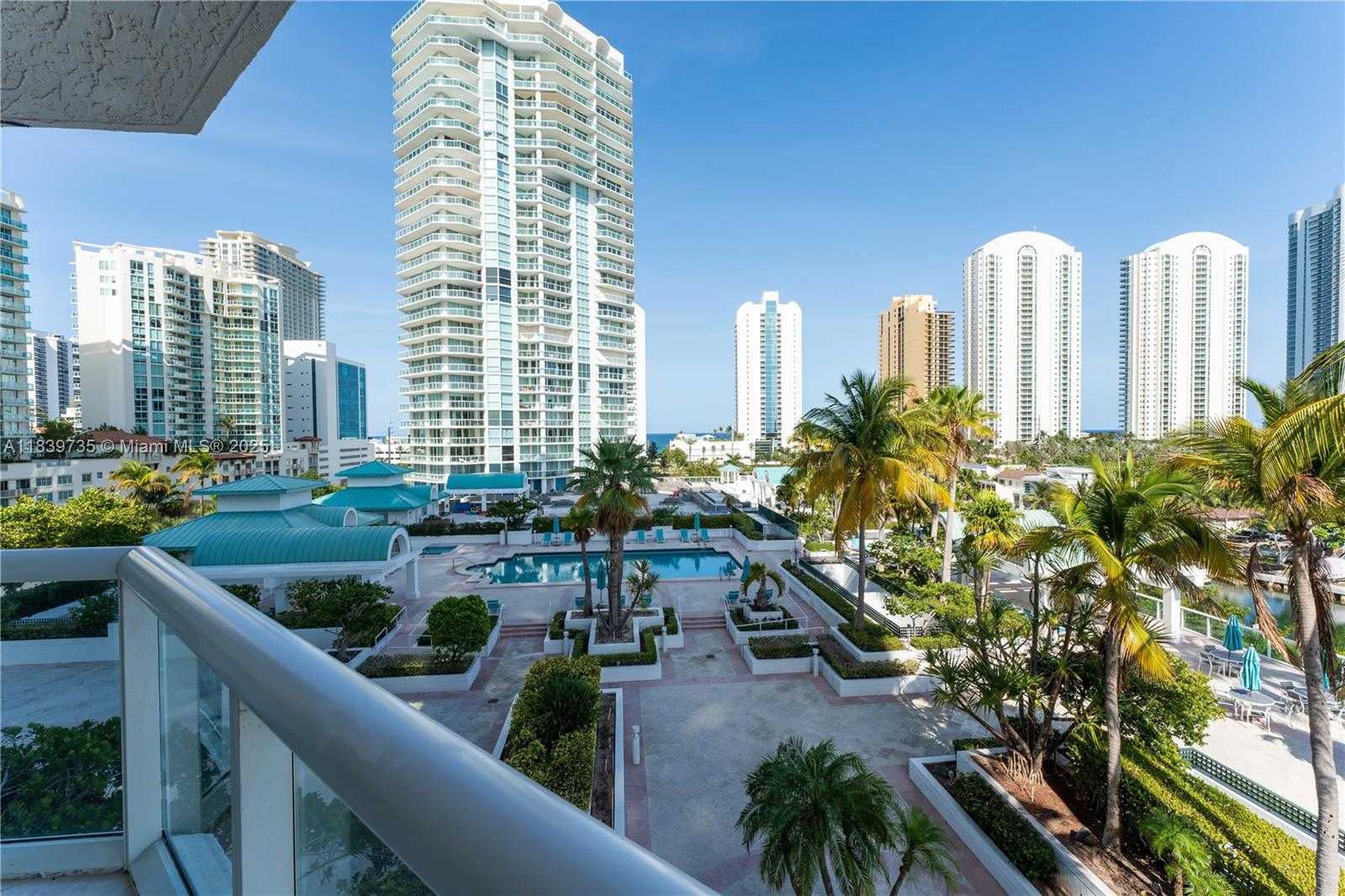 Small Image of 16500 COLLINS AVE #653, Sunny Isles Beach Number 19