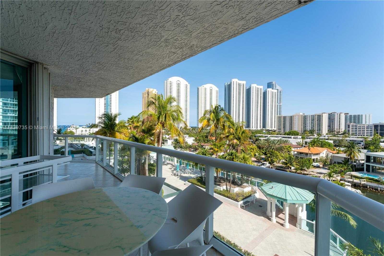 Small Image of 16500 COLLINS AVE #653, Sunny Isles Beach Number 22