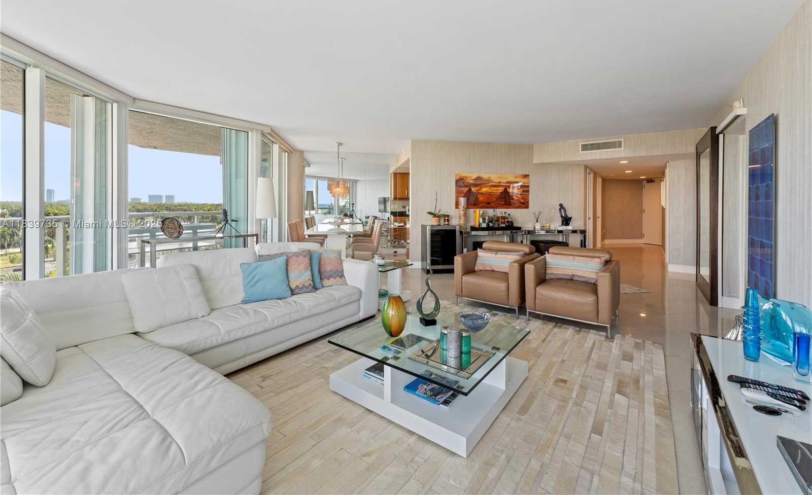 Small Image of 16500 COLLINS AVE #653, Sunny Isles Beach Number 4
