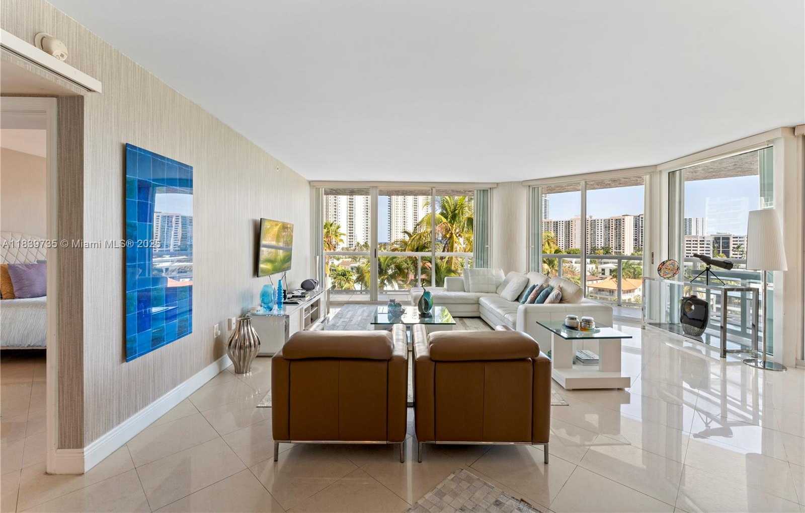 Small Image of 16500 COLLINS AVE #653, Sunny Isles Beach Number 6