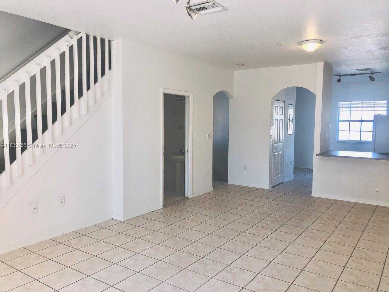 Small Image of 5670 NORTH WEST 116TH AVE #205, Doral Number 18
